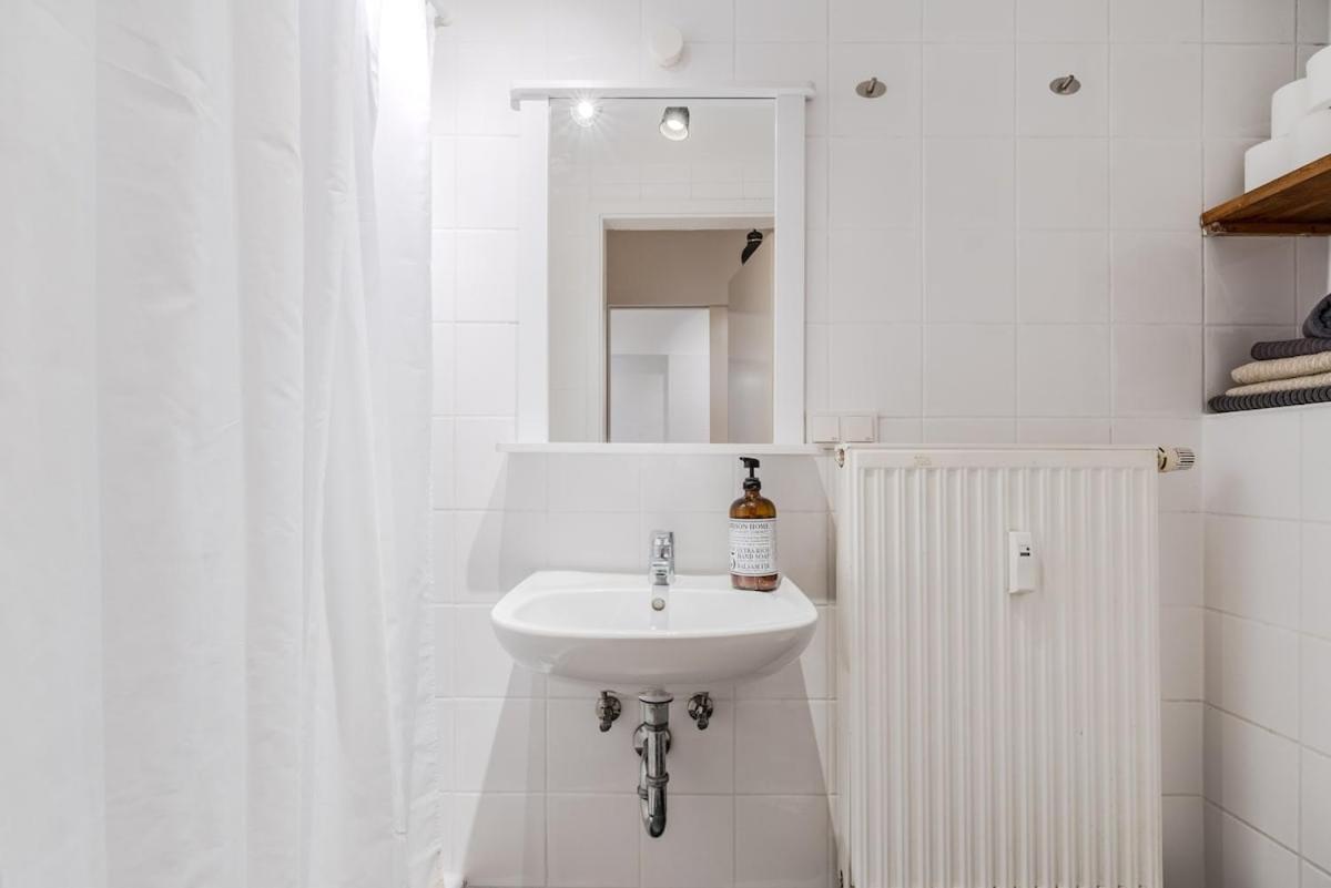 Unique Ap Kreuzberg 4 Bed Appartement